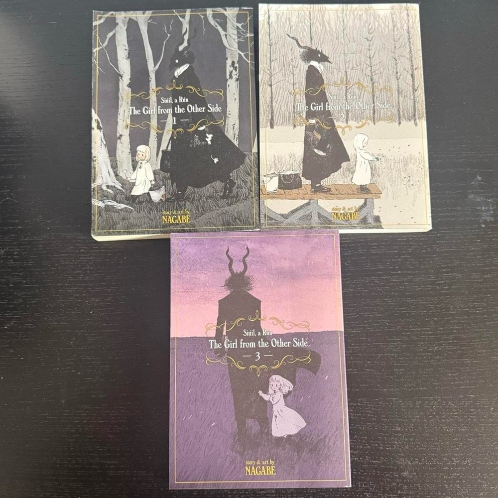 The Girl from the Other Side Manga Set